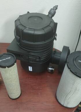 1104c-44ta Perkins 2652c201 Air Filter Housing 2652c202 W Filters For 104d-44ta 1100 Series
