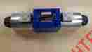 R900588201 4we10e33 Cg24n9k4 Rexroth New Directional Hydraulic Valve