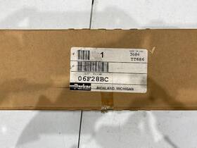 06f28bc1 Schrader Bellows Parker 06f28bc New In Open Box