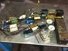 Vickers Manifold Vac Hydraulic 120 Gauges... Solenoid Used Valves