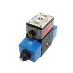 New Vickers 02-119460 Control Valve PA5DG4S4LW-012C-B60 02119460. Fixed Price $950.00.