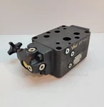 Vickers Hydraulic Reducing Valve Dgx 06 1FE 60. Fixed Price $550.00.