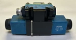 VICKERS,DG4V-3S-2C-M-FTWL-B5-60,HYDRAULIC Directional Control Solenoid Valve. Fixed Price $100.00.