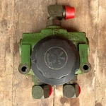 Cessna 32700-23C Spool Hydraulic Monoblock Valve Directional Flow Control Deere. Fixed Price $120.00.
