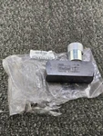 Parker 09635368 1/2"-14 Npt Steel-body Colorflow Hydraulic Control Valve. Fixed Price $114.99.