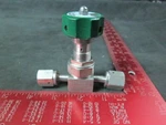 Nupro 6LV-DAFR4-P-GR Manual Diaphragm Valve, 1/4" Femal Vcr, Green Round Handle. Fixed Price $203.95.