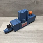 Netstal Moog D661Z2742E Servo Jet Valve, P80HXAPF 2, Read Description. Fixed Price $429.99.
