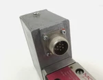 Moog D633-308A R08KO1M0NSM2 Servo Valve 350BAR 24VDC. Fixed Price $1695.00.