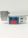 Moog Valve D634-301C R40KO2M0NSM2. Fixed Price $6000.00.