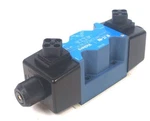 New Vickers DG4V-5-521C-M-U-EK6-20 Valve. Fixed Price $500.00.