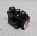 Aro Ingersoll Rand A212PD Pilot Air Valve 4-WAY 1/4" Npt 150PSI Max New *read*. Fixed Price $62.99.
