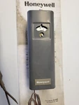 Honeywell T6031D Ambistat Temperature Controller. Fixed Price $105.00.