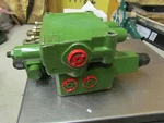 New Walvoil SD5/2-P, Series Directional Control Valve P9762302 102200012. Fixed Price $469.95.