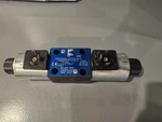 Continental Hydraulics VSD03M-3F-G-44L-C Directional Control Valve. Fixed Price $139.99.