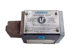 Vickers 582280 DG18S4 012A 52 Directional Valve Assy.. Fixed Price $1087.79.