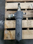 Pall Hydraulic Filter Housing #1002CGJ85. Fixed Price $195.00.