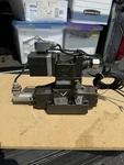 Yuken / Amada Vipros Servo Valve SE1012-40-1107 SE1014-E-1301 Great Used.. Fixed Price $4250.00.