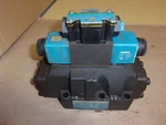 Vickers Directional Control Valve DG4V-3S-6C-M-FTWL-B5-60 With DG5S86CMFTWLB5. Fixed Price $449.95.