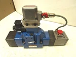 Moog J061-111A B97012-024 Hydraulic Servo Valve 350 Bar. Fixed Price $1500.00.
