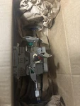As Schneider H5S SKA-4 / 5-VALVE Manifold New. Fixed Price $200.00.