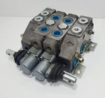 Parker Hydraulic Control Valve 2 Spool V10-1897. Fixed Price $545.00.