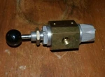 Hydraulic Directional Control Valve, Lexair, BL1, Bli, Model New. Fixed Price $145.00.