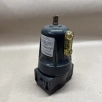 Siemens / Powers Controls 908-051 Air Filter Assembly Grade. Fixed Price $50.00.