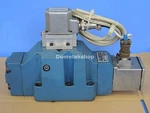 Netstal Moog 4/3WV-NG25 Hydraulic Valve 963.364.8401-B. Fixed Price $978.00.