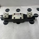 Moog HPN676773 Hydraulic Valve WE43P06C08PC0BN / XWB10097-000-21. Fixed Price $50.00.