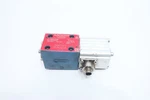Moog D633-7368 Hydraulic Servo Valve 350BAR. Fixed Price $844.60.
