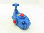 Vickers Xt 06 1B 30 Hydraulic Pressure Reducing Valve 3/4"NPT 1000PSI. Fixed Price $589.99.