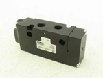 Parker B531000XXC Pneumatic Air Solenoid Valve 145 Psi 1/4" Npt Way 2 Position. Fixed Price $99.99.