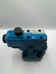 Vickers - Control Valve CG5V 8FW D M H7 11, Genuine New. Fixed Price $1800.00.