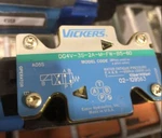 Vickers Valve DGV4-3S-2A-M-FW-B5-60 (ref #70). Fixed Price $350.00.