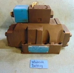 Vickers Directional Control Valve, DG5S 8 6A Mfw B5 30, 2 Stage, 4 Way, 3000 Psi. Fixed Price $400.00.