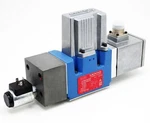 Netstal Moog D661Z4755A P80HXAP6NEA2-K Rev. Servo Control Valve -unused-. Fixed Price $1980.86.