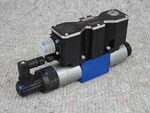 Rexroth Proportional Valve 4WREEM E32-22/G24K34/B6V R900707192. Fixed Price $2446.71.