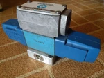 Sperry Vickers Directional Valve With Manifold (DG4V32CWB12). Fixed Price $139.99.