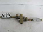 Lincoln SL-43 Unit Manifold W/ Snap-tite CP1FF-2P-25A Line Check Valves 1/4". Fixed Price $49.00.