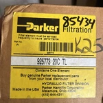 Nos Parker Hydraulic Filter Cartridge 925773. Fixed Price $25.00.