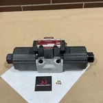 *new* Toyooki Kogyo HD3-3W-BGA-03B-WYD2-605 DC24V Solenoid Directional Valve. Fixed Price $255.00.