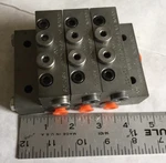 New Bspp Lubrquip Valve Manifold,trabon MSP-35T, MSP-5T, MSP-10S,BX. Fixed Price $495.00.