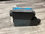 Dynex Hydraulic Valve Mpn 6550-D03-115/DF-10 Industrial Control #114B146PR3. Fixed Price $98.00.