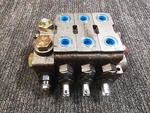 Parker V20-10973-F Hydraulic Directional Control Valves Series Section. Fixed Price $920.50.