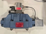 Moog D664-5705 Hydraulic Servo Proportional Control Valvd. Fixed Price $2099.99.