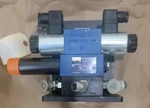 Rexroth R900483785 #ZDR6DP2-43/25YM ,p# R900567496 #4WE6J62/EG12N9K4 Assembly. Fixed Price $245.00.