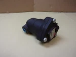 Parker 3-S-238W-12660 Telltale Hydraulic Filter , 1/2". Fixed Price $89.95.