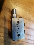 Graco 562509 Flo Divider Valve Rh Cycle Pin MJ-10S Grease Lube Lubrication. Fixed Price $35.00.