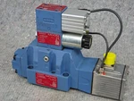 Moog D682Z4842 P02HXUU6HEY2-N D820-2001 2020471555 D633-7368 A08KA4F0HNY. Fixed Price $3372.99.