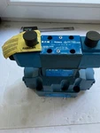 Vickers DG5V7 6C 2T MUB630 NG16 Manifold Piece. Fixed Price $1367.87.